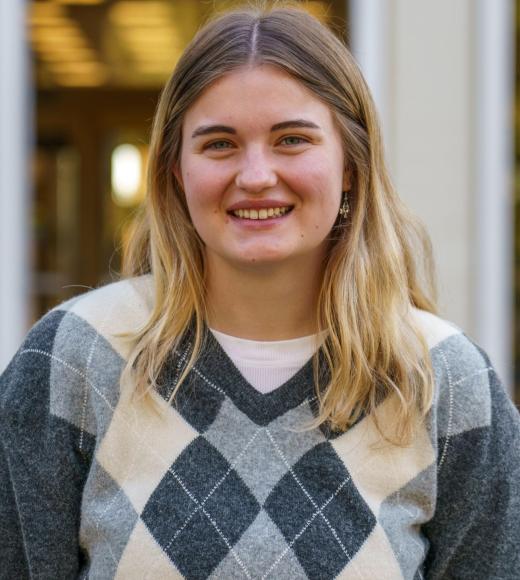portrait of Berit Oxley